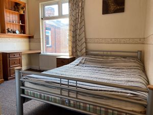 Photo 7- click for photo gallery